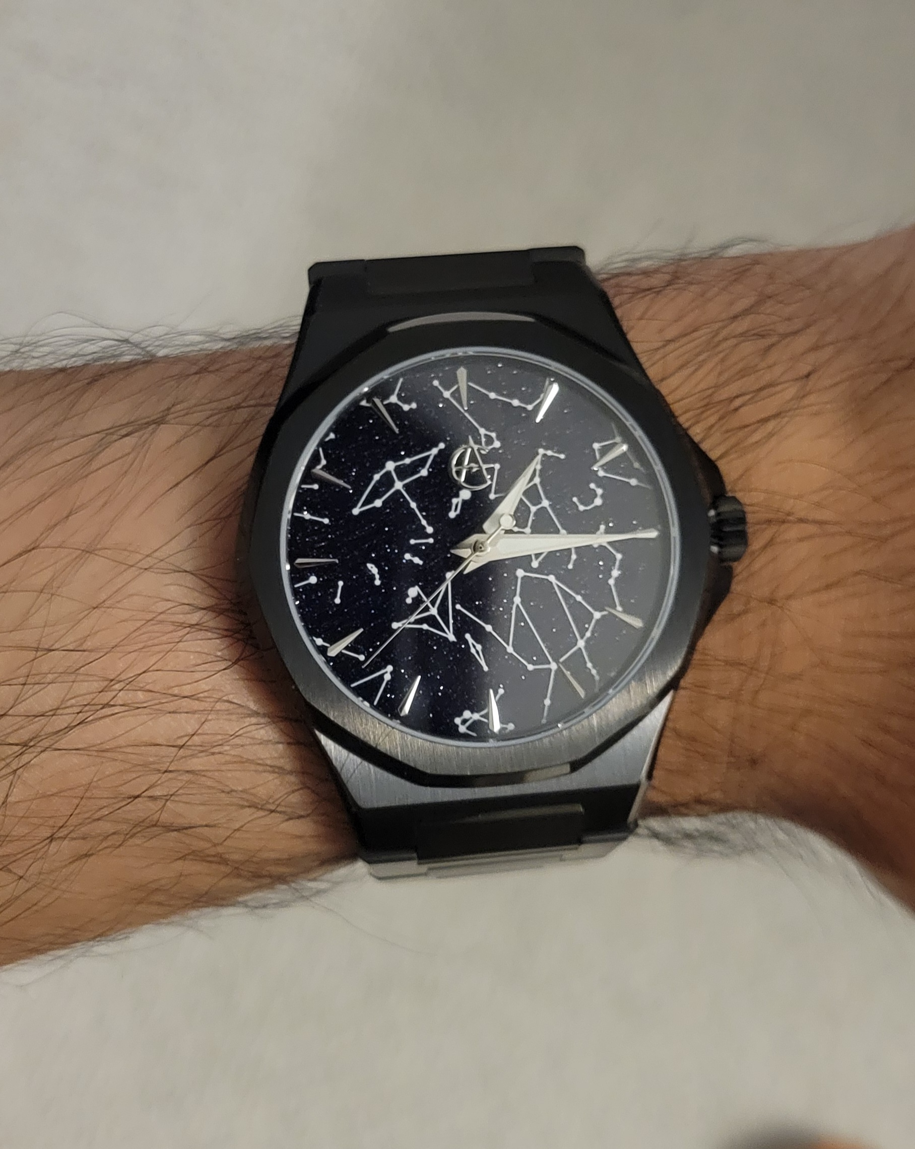 Blue Aventurine · DLC Black Titanium — collector photograph